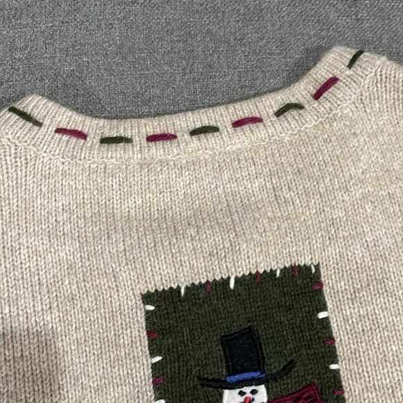 Croft & Barrow Snowman Hearts Snowflakes Christmas Sweater Beige Button‎ PL - Picture 13 of 16